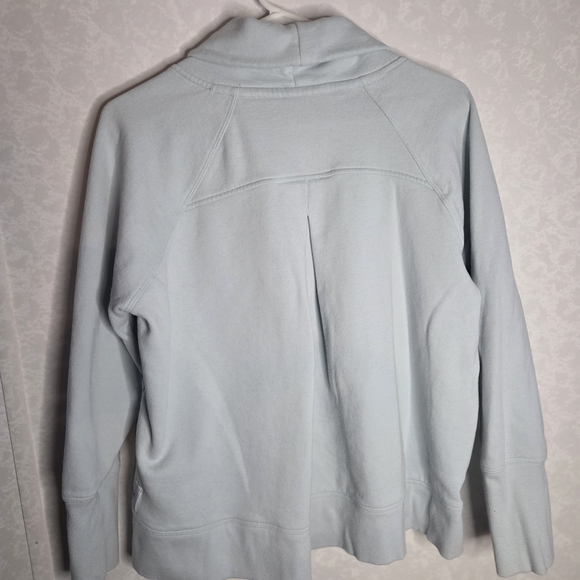 Calvin Klein Light Blue Sweatshirt - Picture 4 of 7